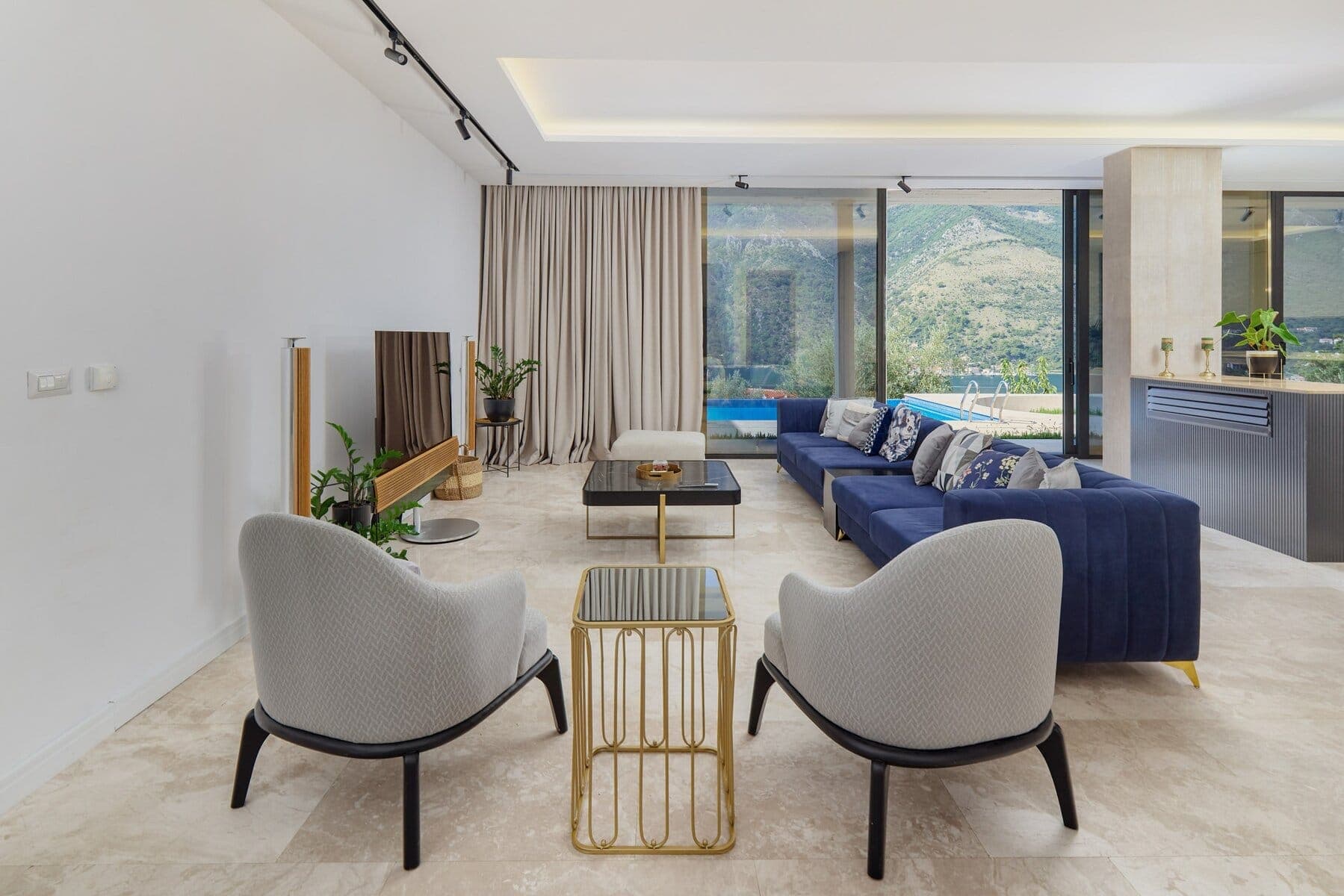 فيلا معاصرة من 5 غرف نوم معاصرة دوبروتا, كوتور، دوبروتا — صورة 8 من 40