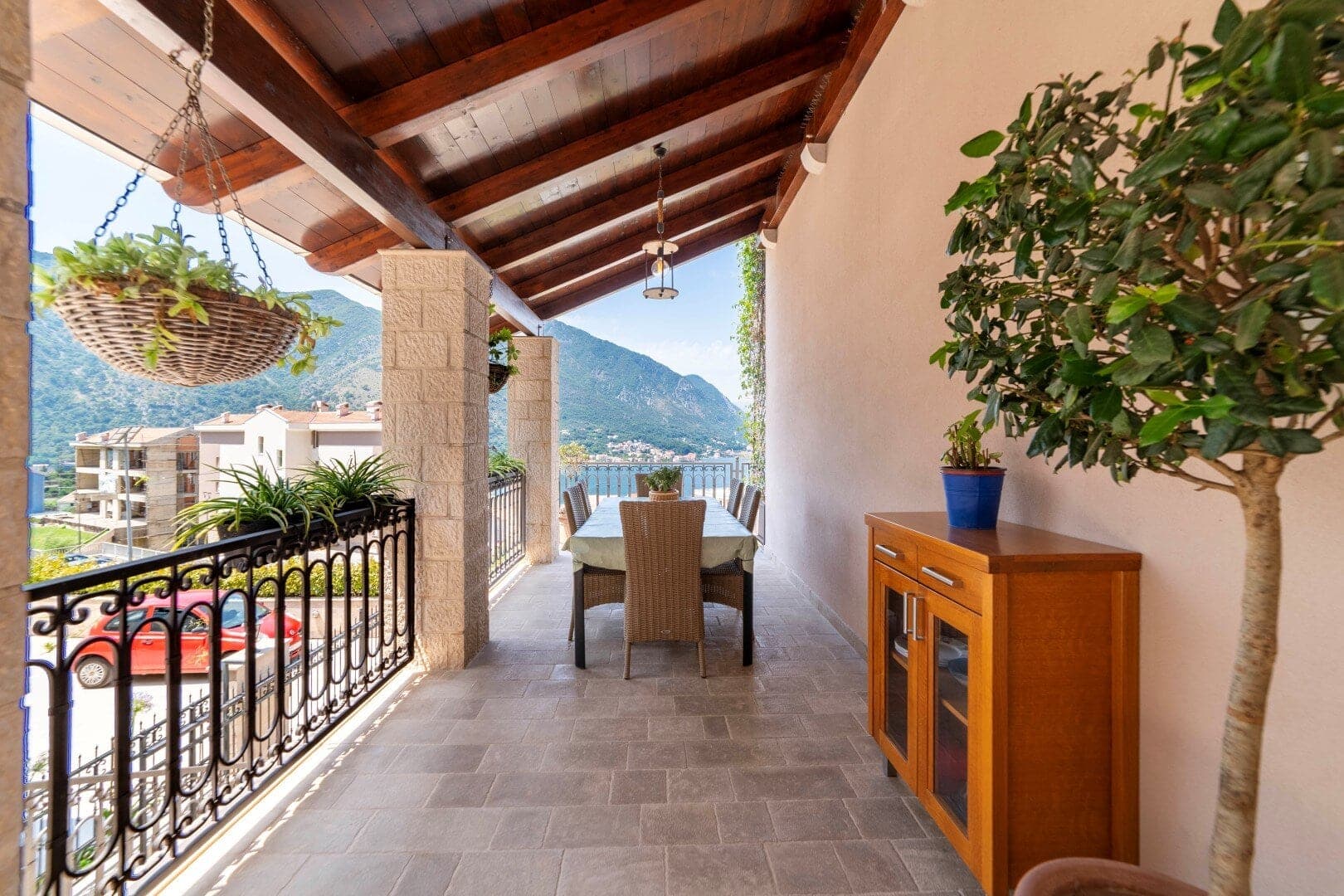 Villa Nautilus, Kotor, Dobrota — photo 27 of 34
