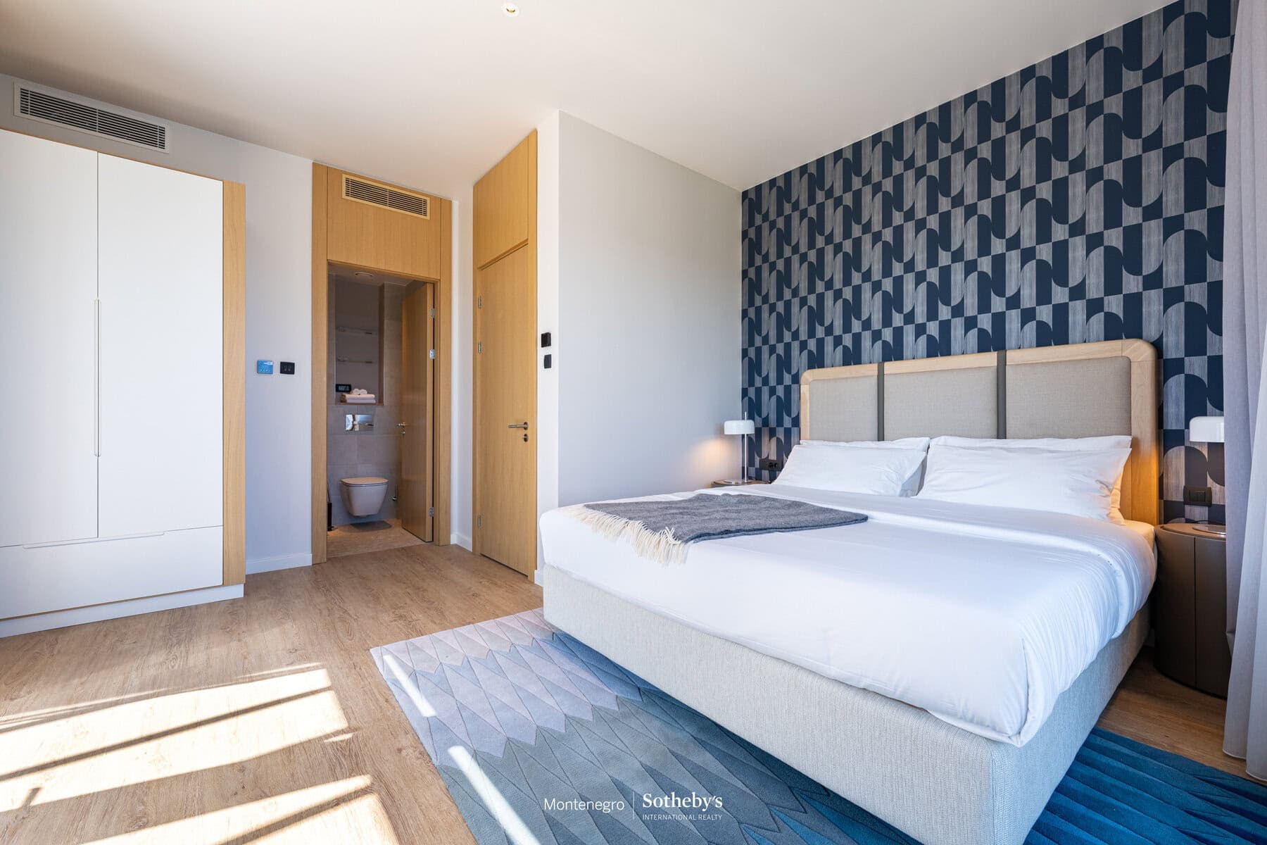 Dupleks penthaus Alba, Boka Place, Tivat, Porto Montenegro — fotografija 16 od 20