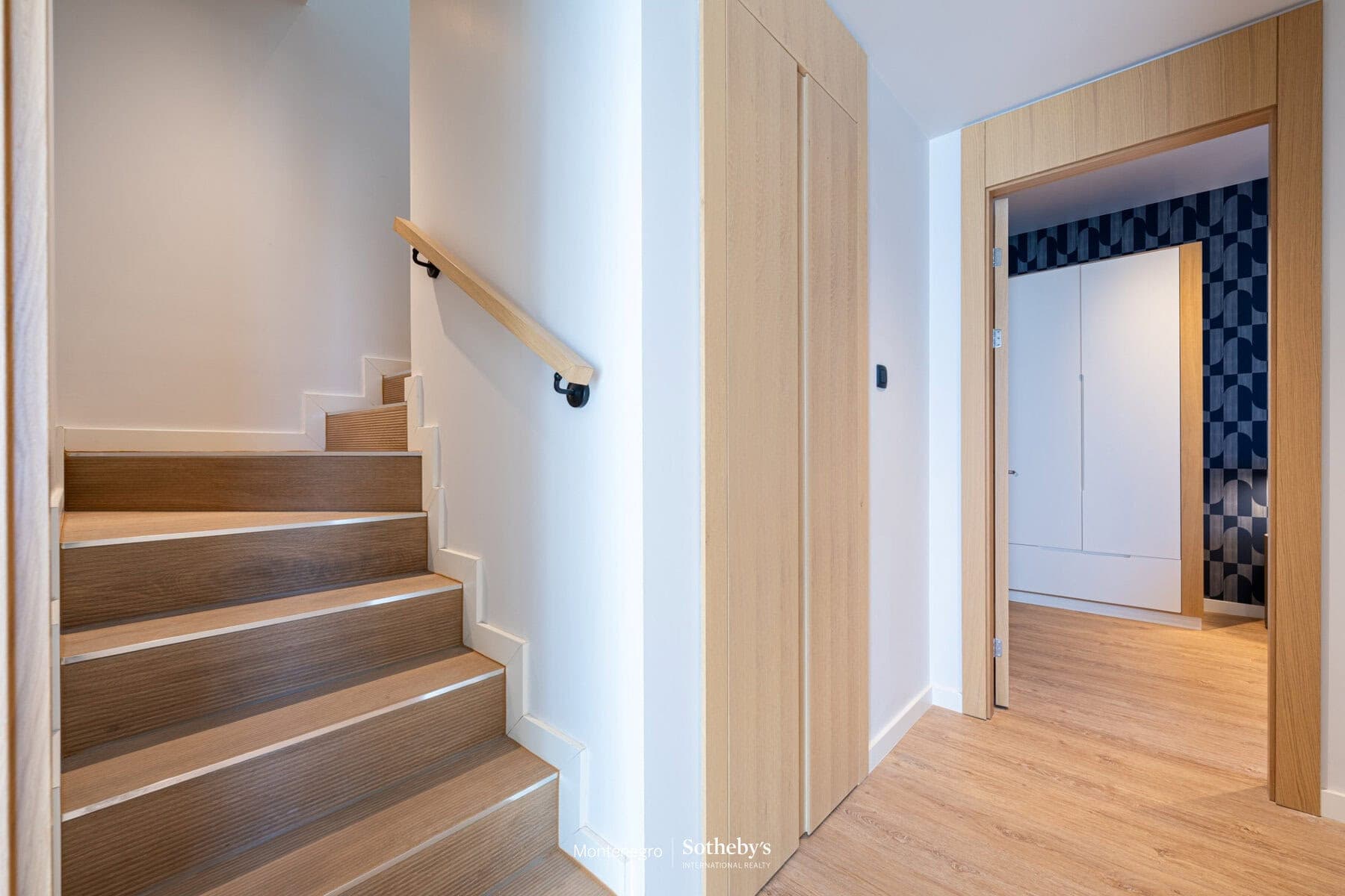 Dupleks penthaus Alba, Boka Place, Tivat, Porto Montenegro — fotografija 6 od 20