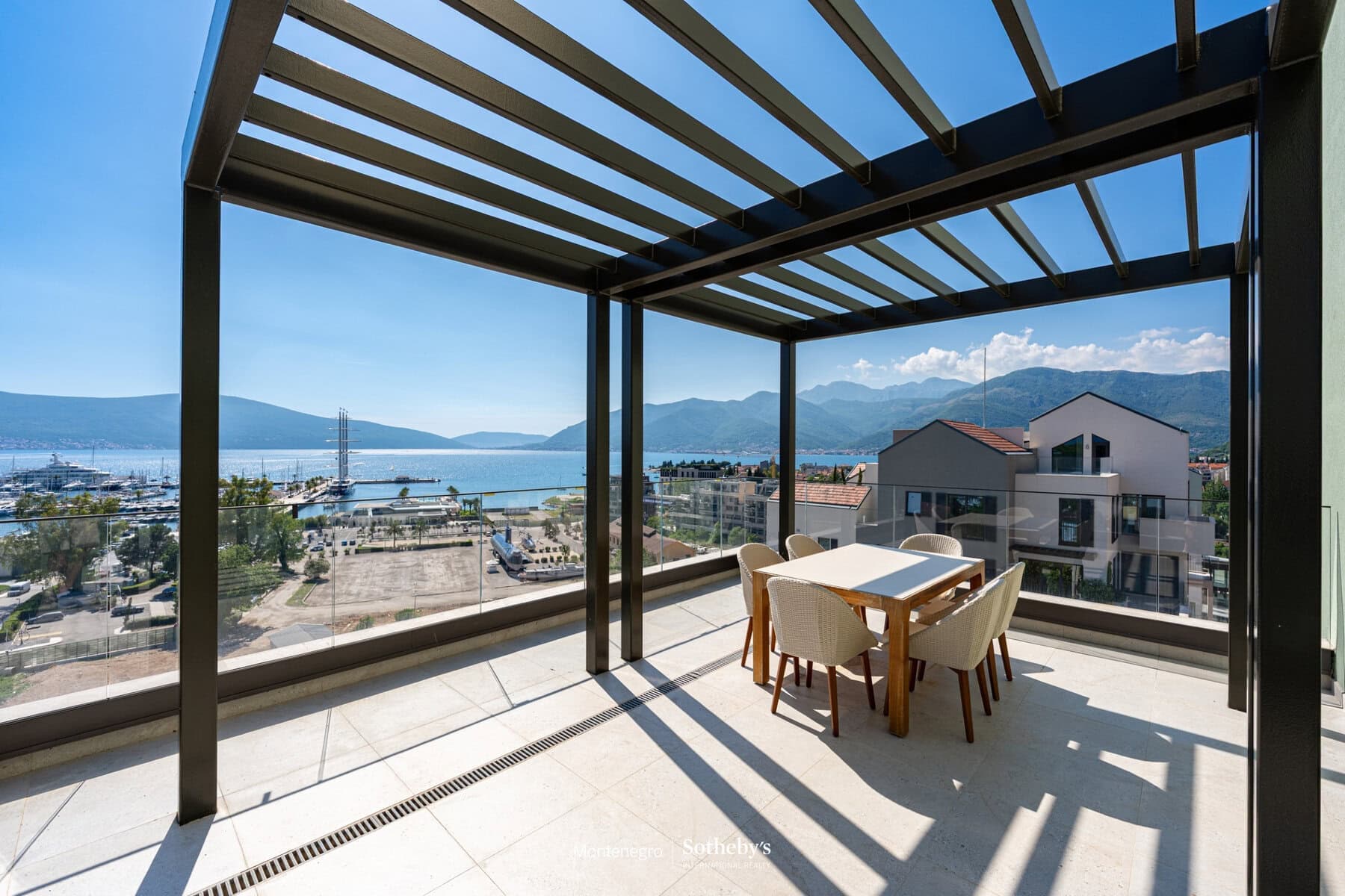 Dupleks penthaus Alba, Boka Place, Tivat, Porto Montenegro — fotografija 8 od 20