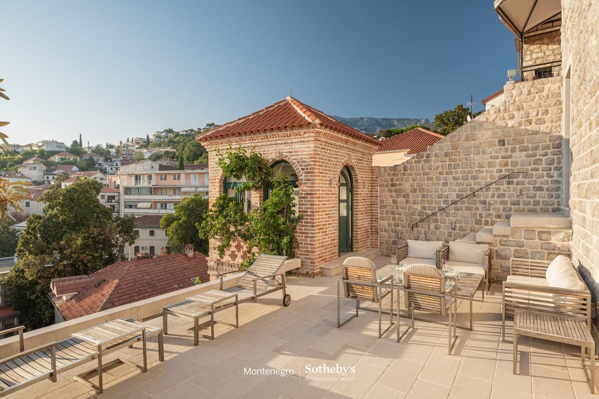 Signature Historical Stone Villa, هرسك نوفي، المدينة القديمة — صورة 12 من 36