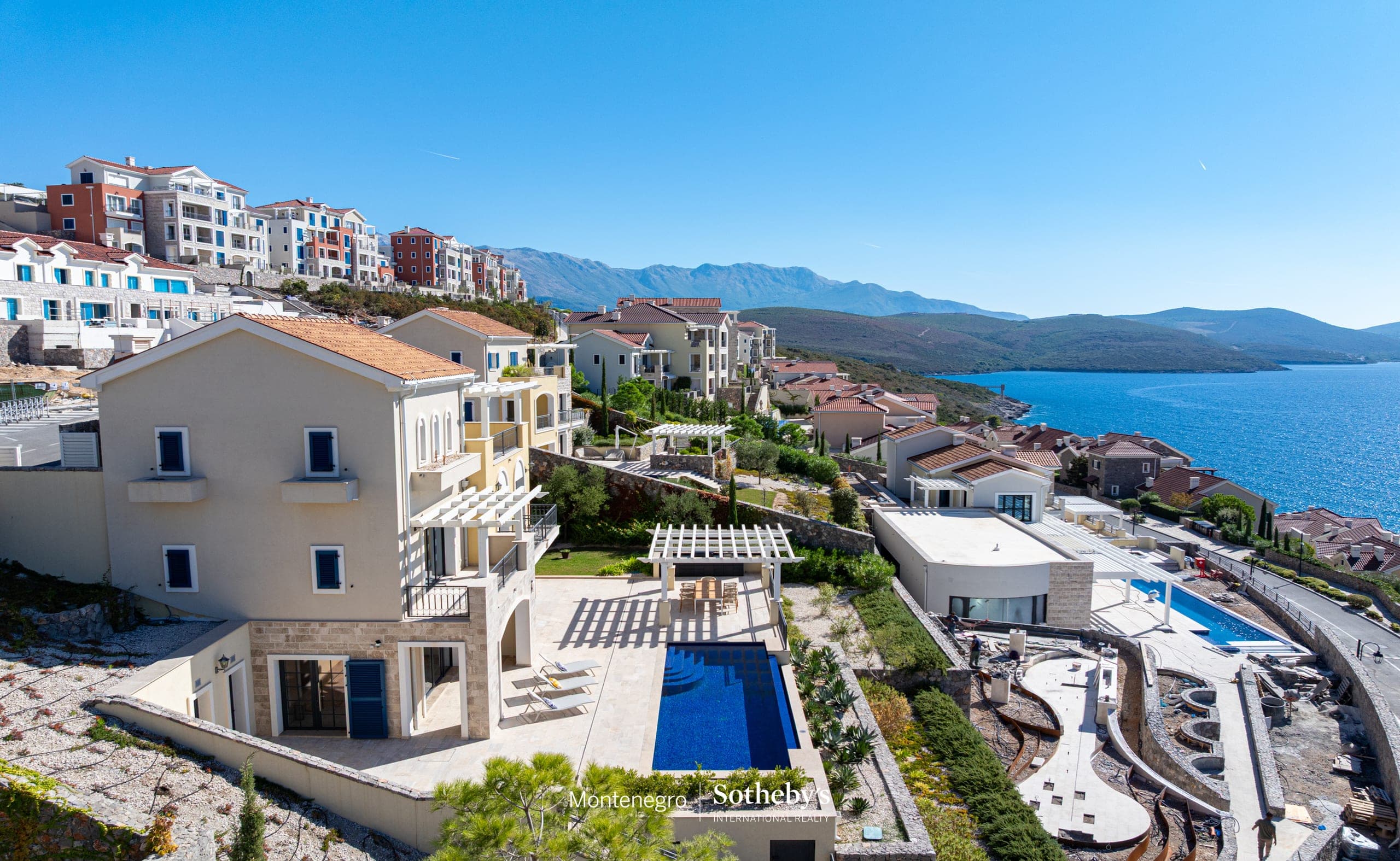 فيلا فاخرة بأربع غرف نوم في Marina Village, تيفات، خليج لوستيكا — صورة 34 من 34