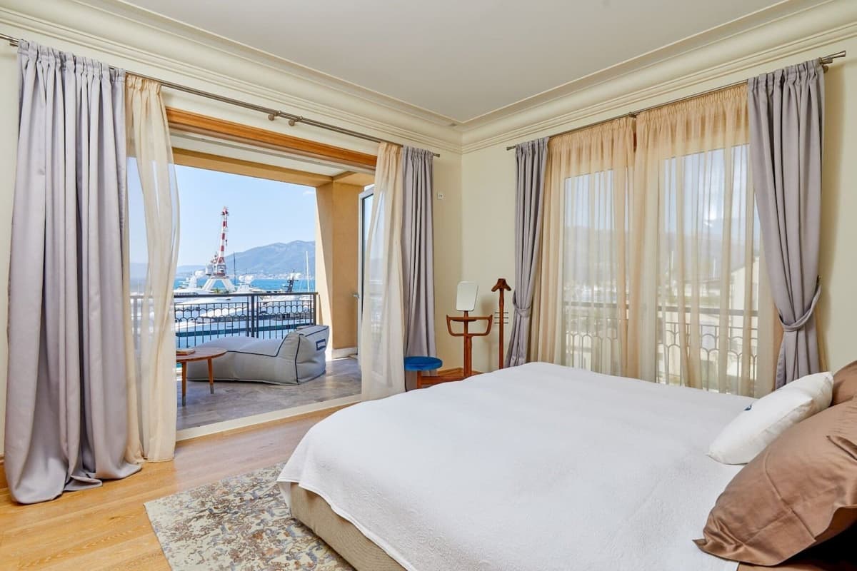 Ksenija penthouse I, Tivat, Porto Montenegro, Tivat, Porto Montenegro — photo 14 of 29