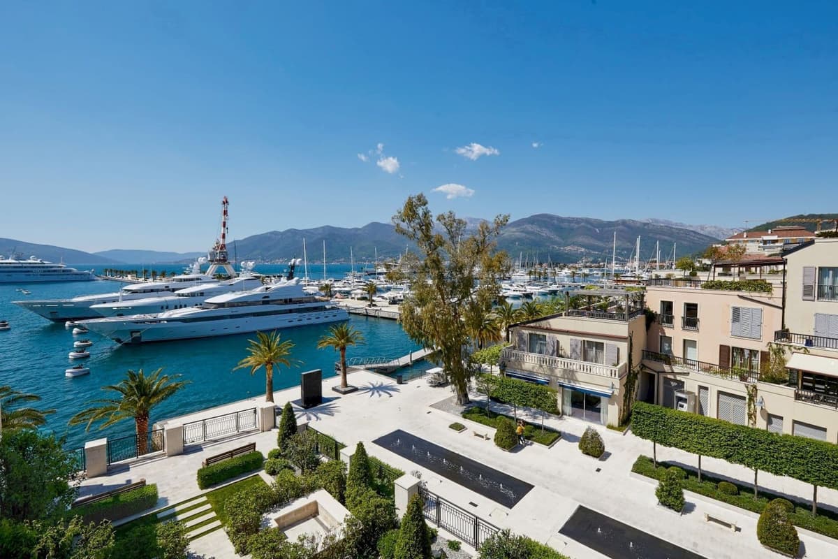 Ksenija penthouse I, Tivat, Porto Montenegro, Tivat, Porto Montenegro — photo 26 of 29