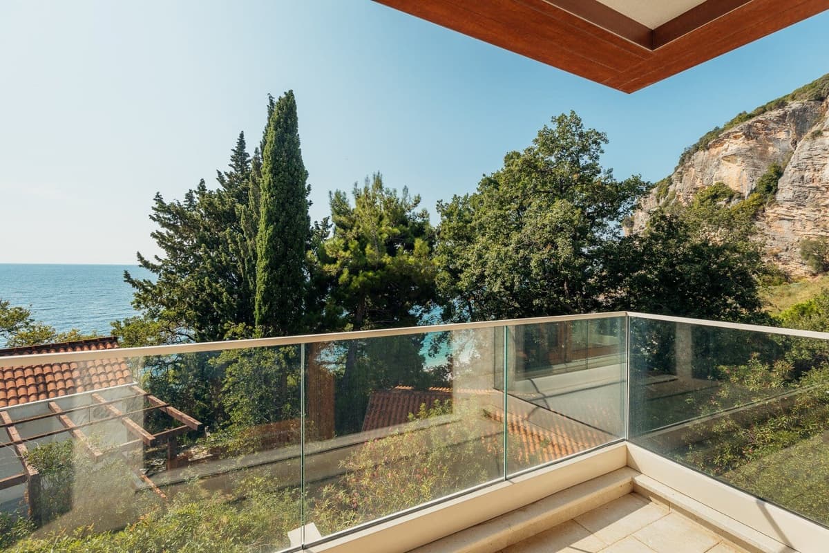 Perazica Do'da Denize Sıfır Villa, Budva, Perazica Do — 40 fotoğraftan 10.