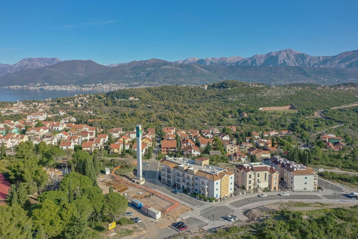 Centrale Daire, Lustica Körfezi, Tivat, Lustica Bay — 13 fotoğraftan 12.