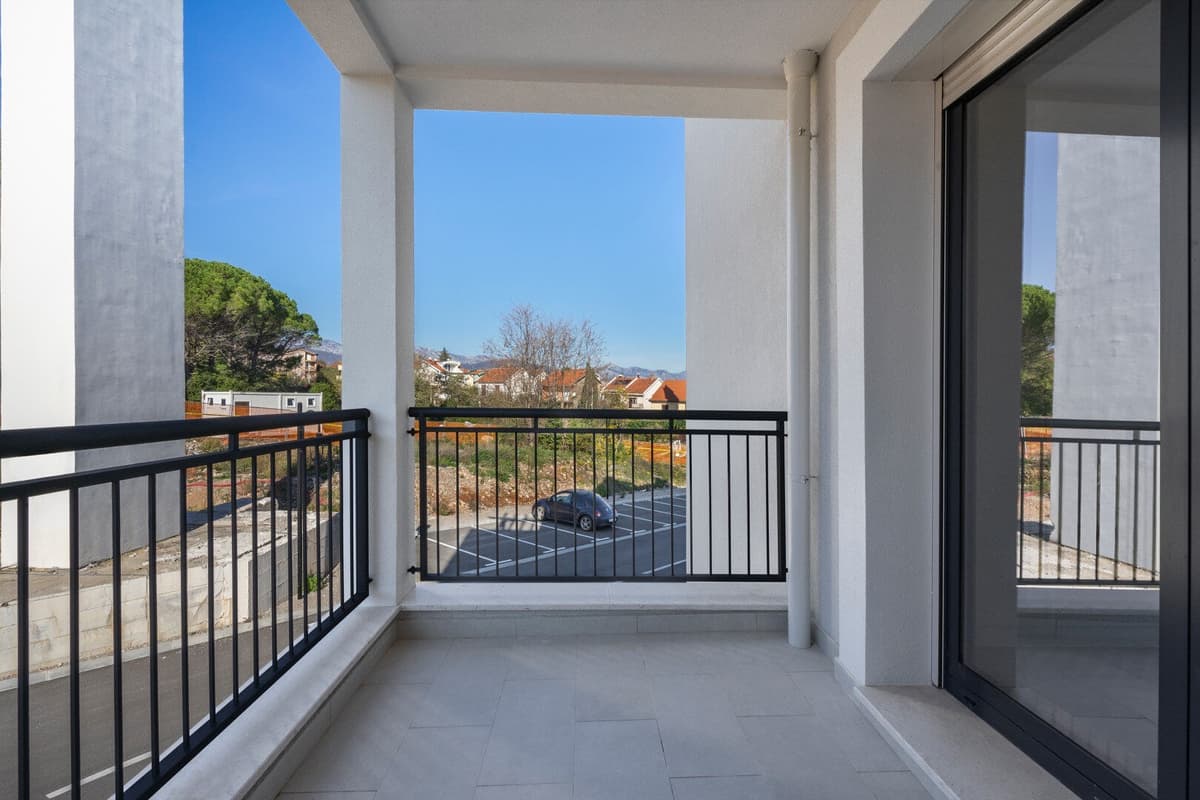 Centrale Daire, Lustica Körfezi, Tivat, Lustica Bay — 13 fotoğraftan 10.