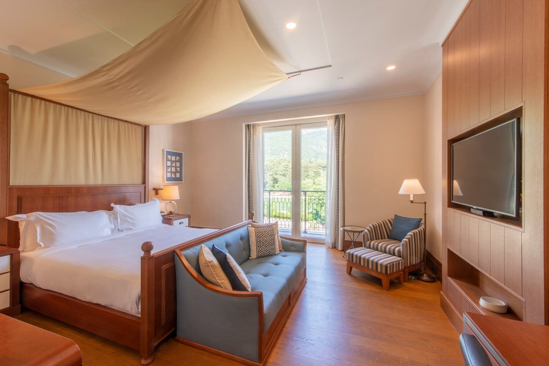 Serviced Studio Apartment Regent 5* Otel, Porto Montenegro, Tivat — 13 fotoğraftan 3.