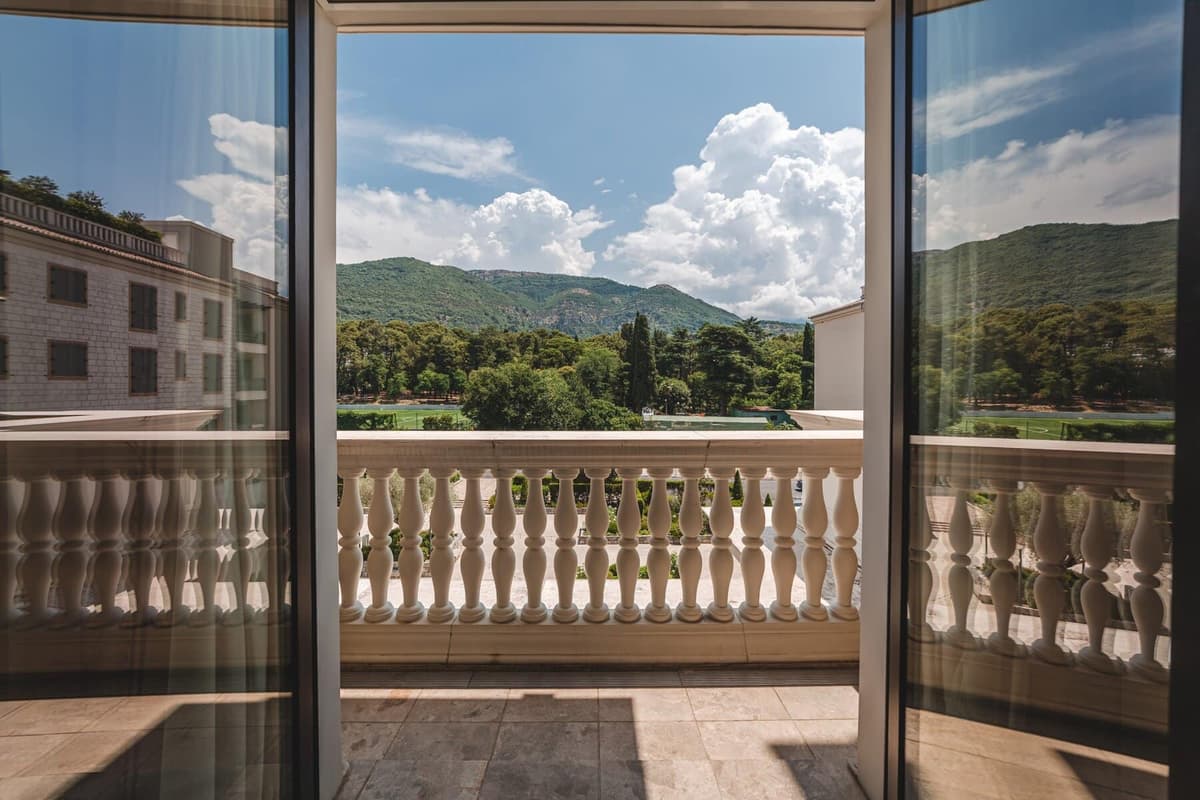 Luksuzan studio apartman u hotelu Regent, Tivat, Porto Montenegro — fotografija 3 od 15