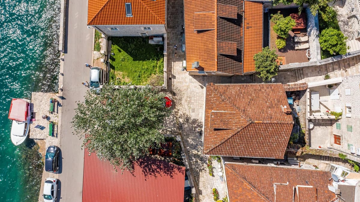 Otantik Denize Sıfır Taş Ev Perast, Kotor, Perast — 34 fotoğraftan 33.