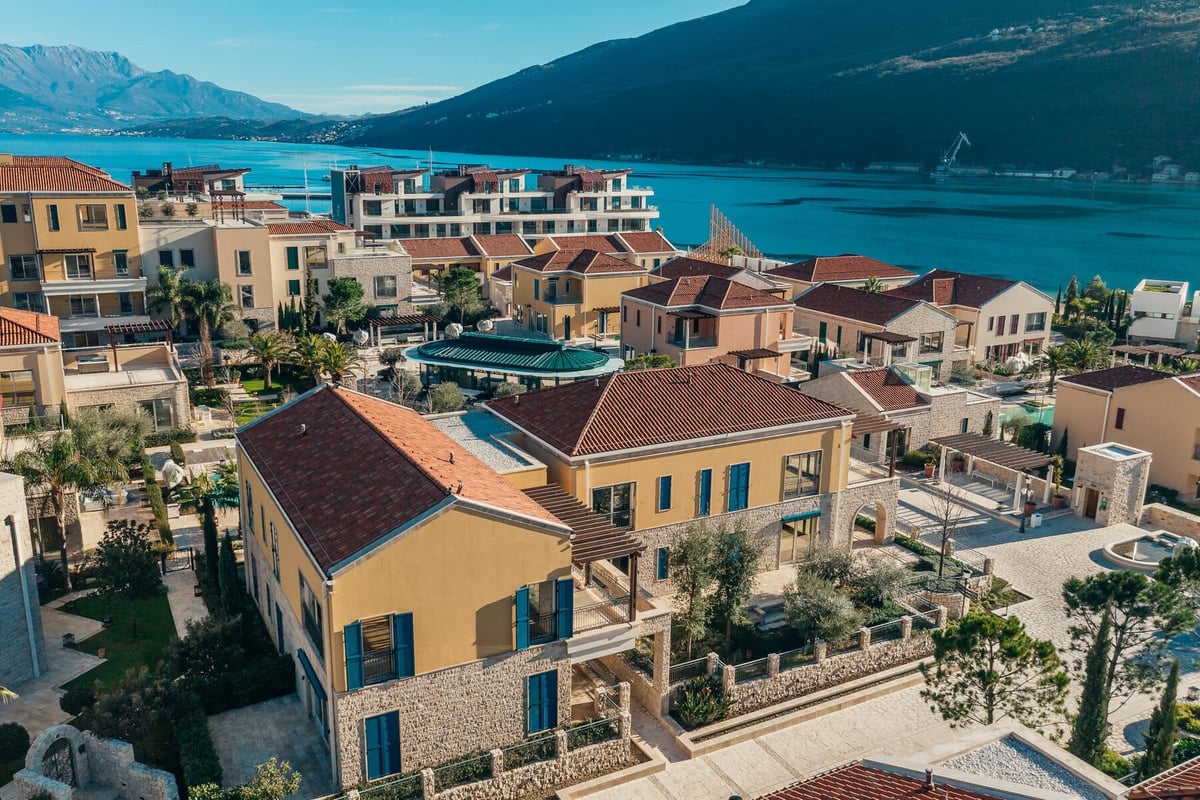 Neue 2-Zimmer-Wohnung in Portonovi Village Residences, Herceg Novi, Portonovi