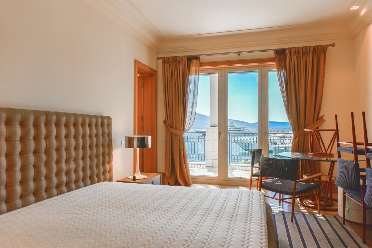 Stan sa tri spavaće sobe na obali, Porto Montenegro, Tivat, Porto Montenegro — fotografija 14 od 20