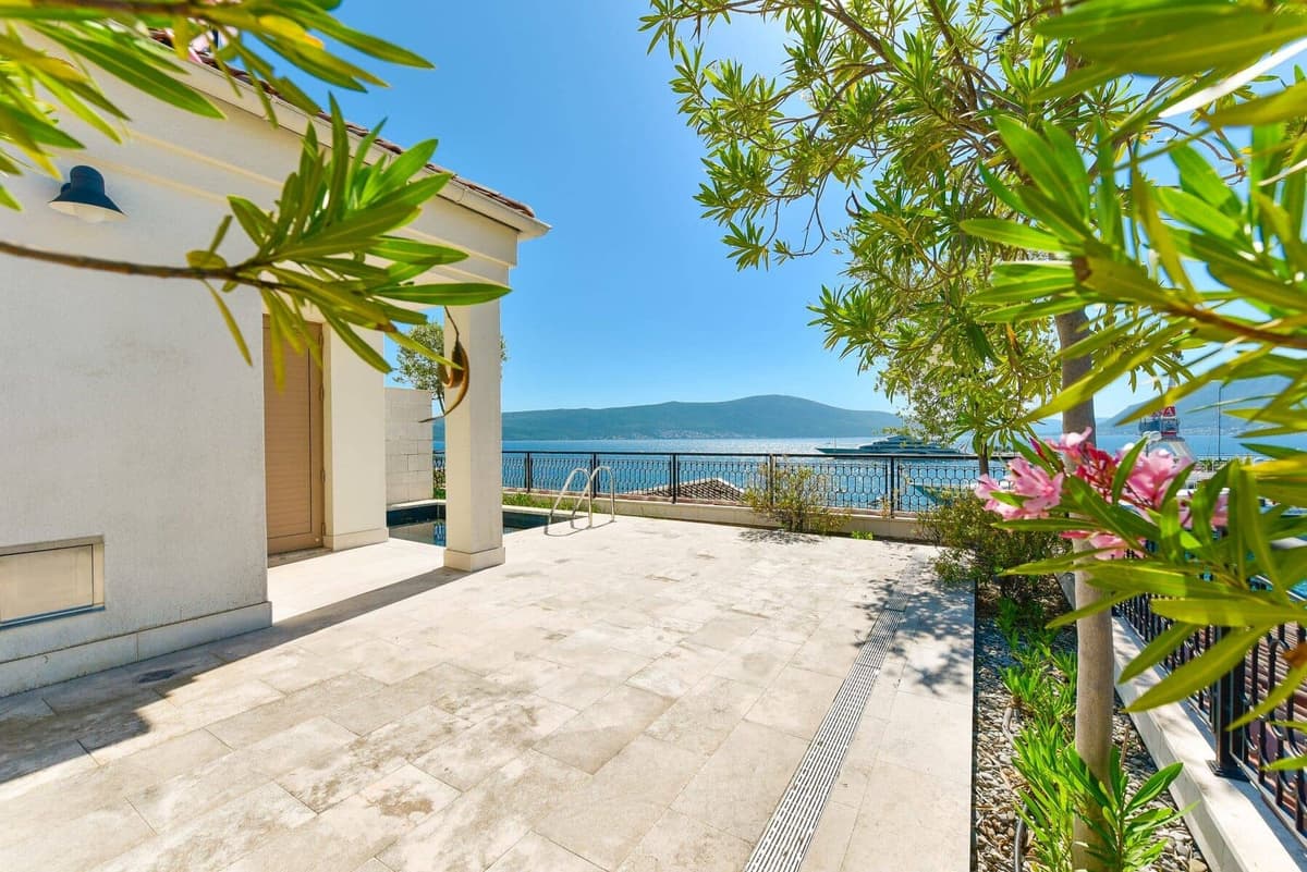 Stan sa tri spavaće sobe na obali, Porto Montenegro, Tivat, Porto Montenegro — fotografija 18 od 20