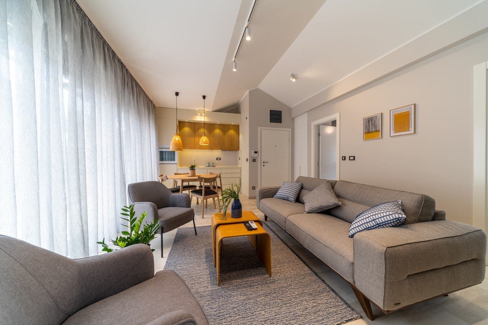 Donja Lastva 3bdr Wohnung, Tivat, Donja Lastva — Foto 3 von 8