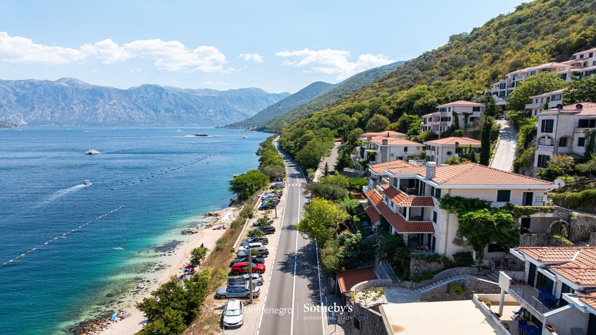 Kostanjica iki yatak odalı daire, Kotor, Kostanjica — 18 fotoğraftan 16.