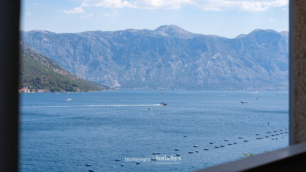 Kostanjica iki yatak odalı daire, Kotor, Kostanjica — 18 fotoğraftan 9.