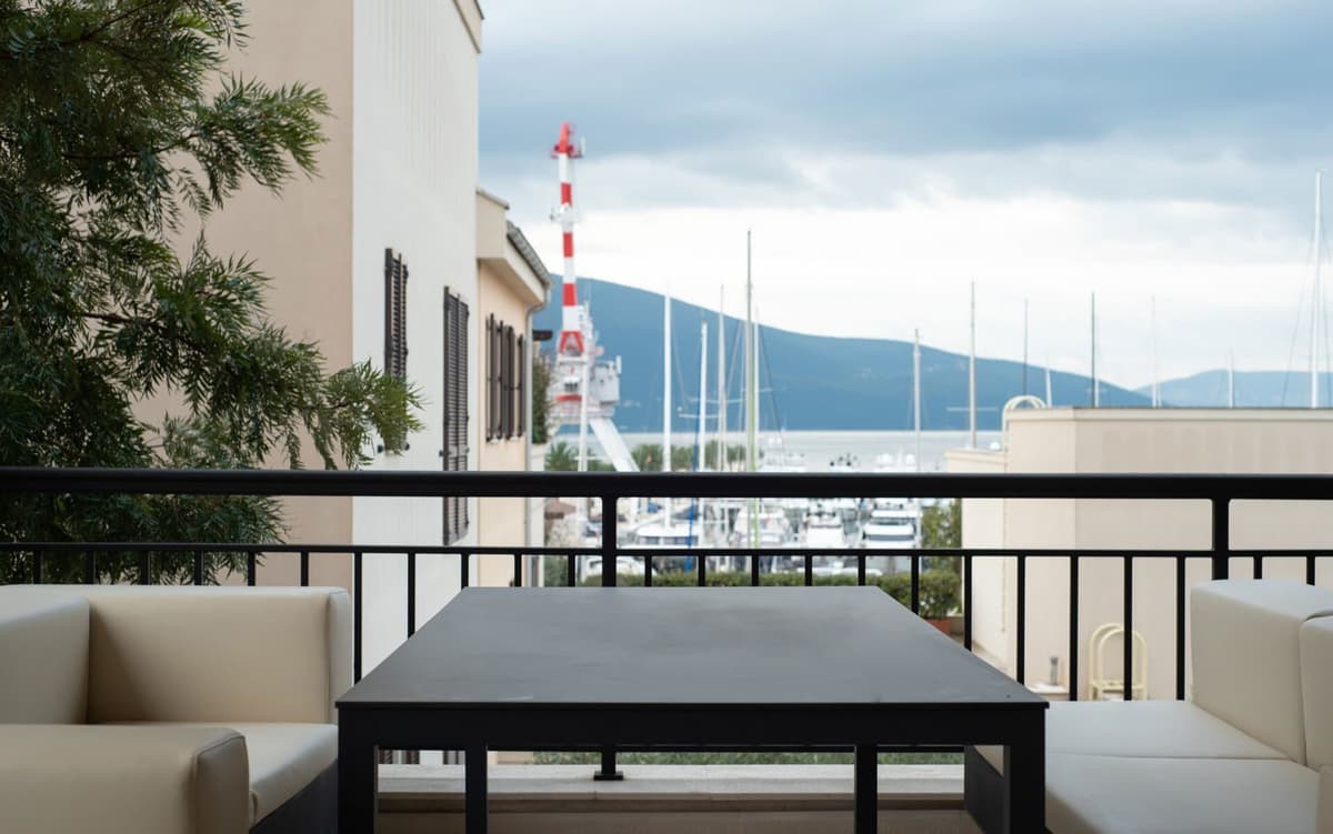 Ozana 1bdr Daire, Tivat, Porto Montenegro — 14 fotoğraftan 14.