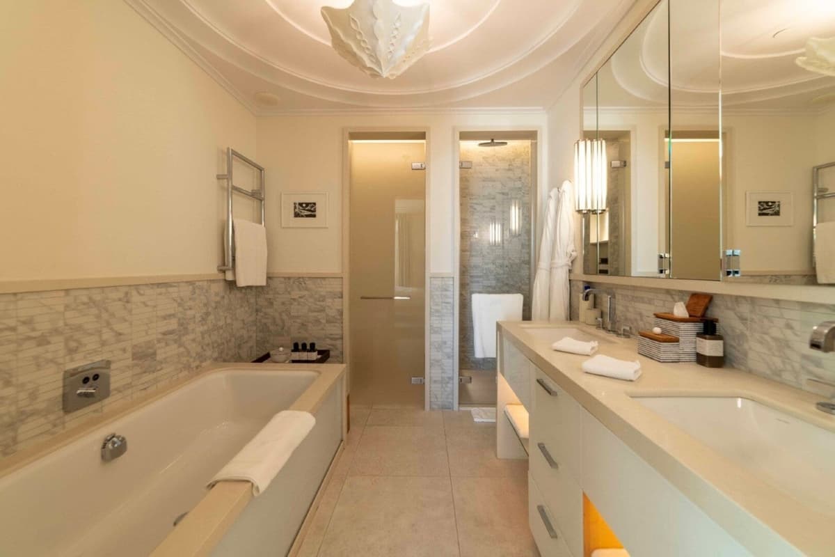 Aqua 2 yatak odalı Waterfront Daire, Tivat, Porto Montenegro — 17 fotoğraftan 15.