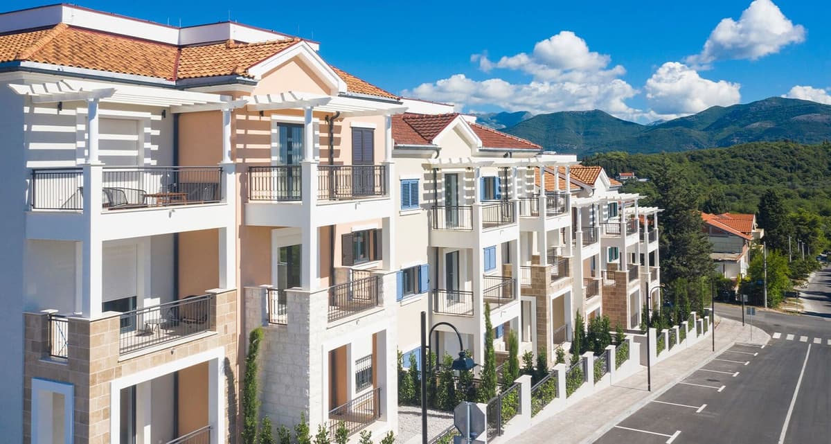 Centrale 1bdr Daire, Tivat, Lustica Bay — 11 fotoğraftan 2.