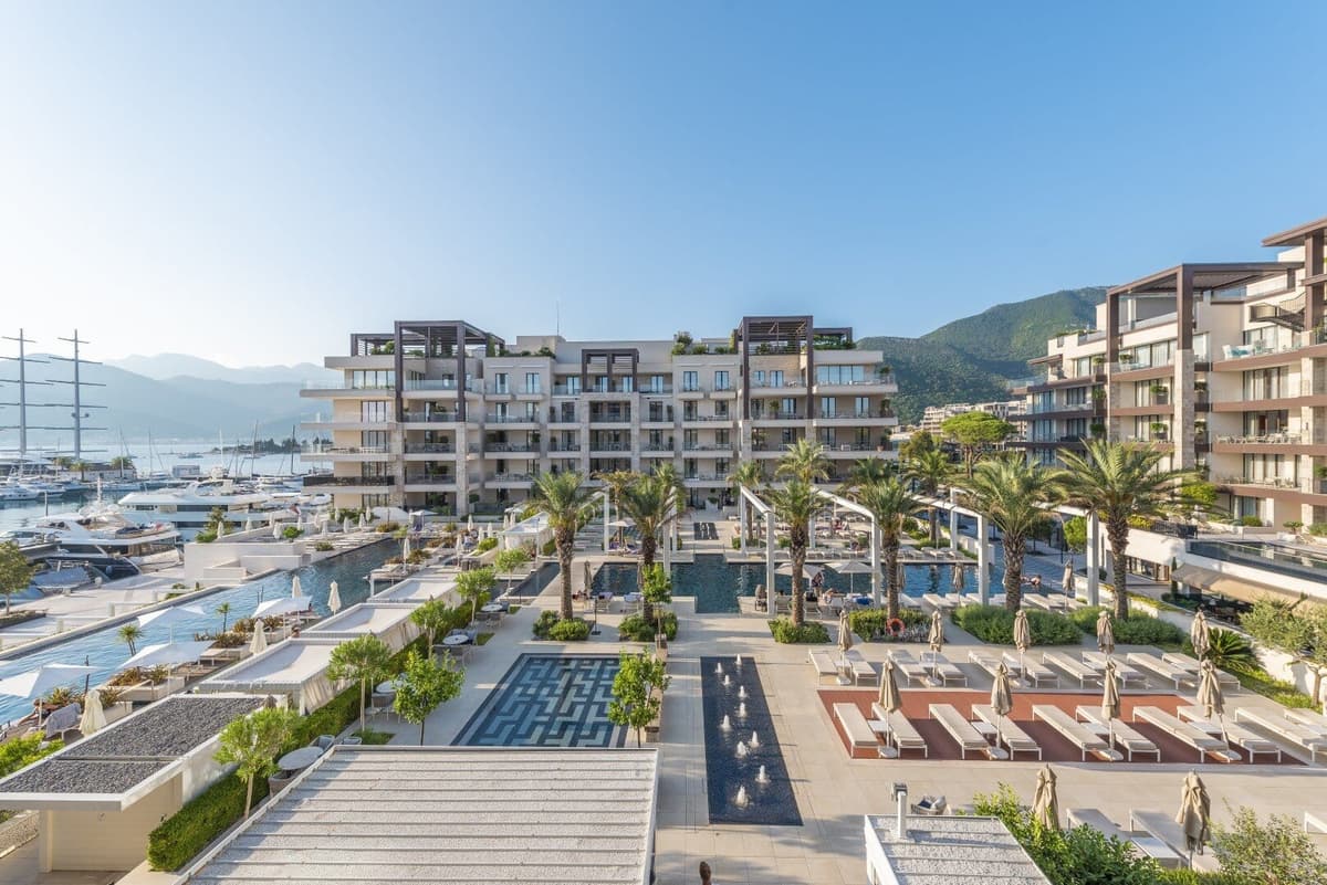 Aqua 3 yatak odalı Deniz Manzaralı Daire, Tivat, Porto Montenegro — 15 fotoğraftan 15.