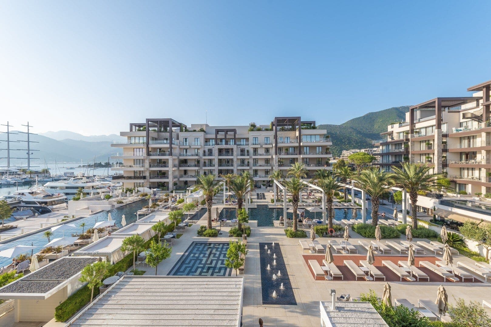 Aqua 3 yatak odalı Deniz Manzaralı Daire, Tivat, Porto Montenegro — 15 fotoğraftan 15.