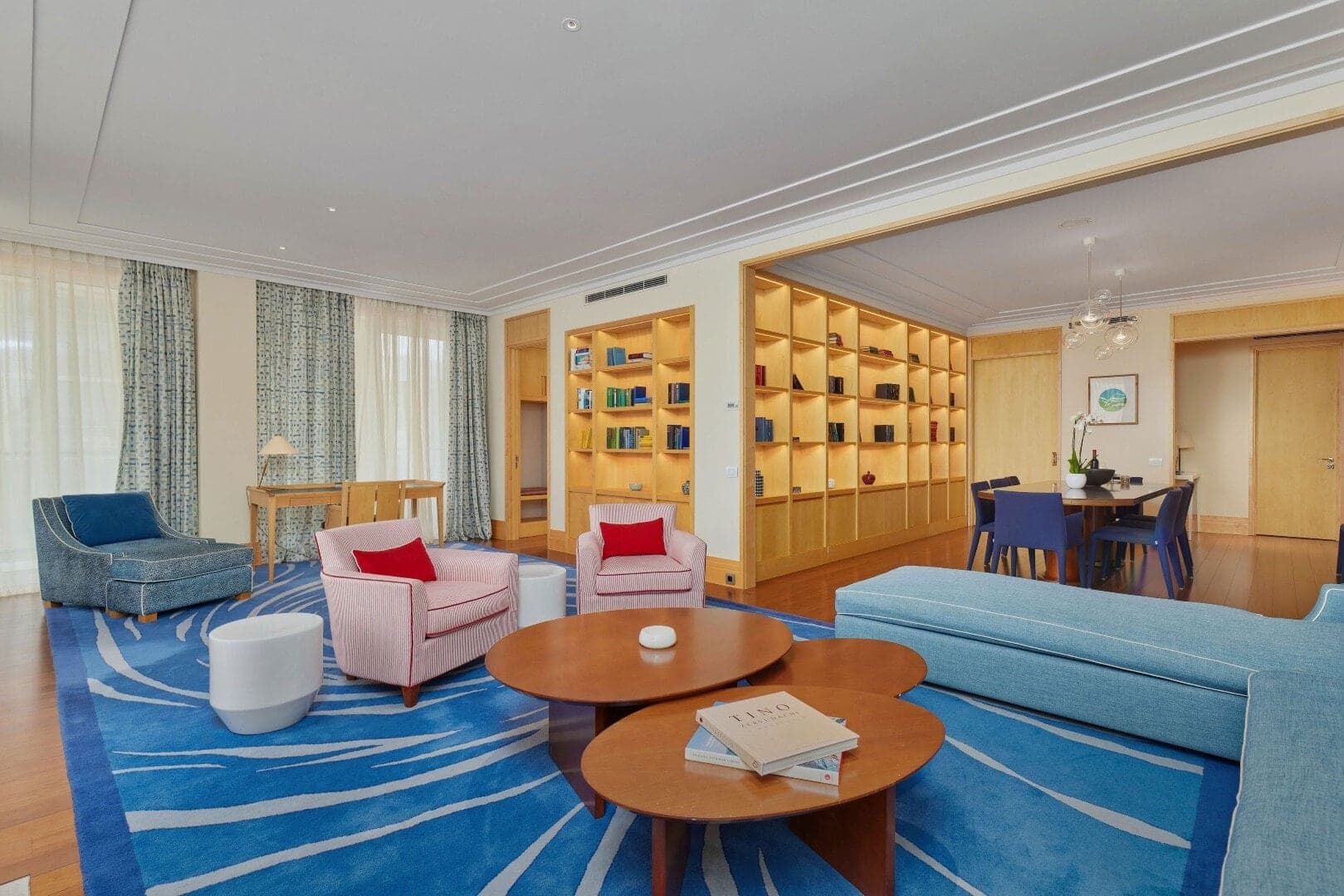 Aqua 3 yatak odalı Deniz Manzaralı Daire, Tivat, Porto Montenegro — 15 fotoğraftan 2.