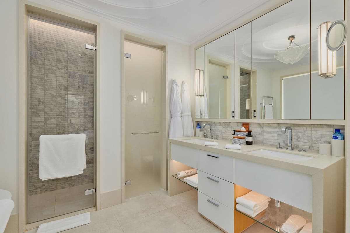 Aqua 3 yatak odalı Deniz Manzaralı Daire, Tivat, Porto Montenegro — 15 fotoğraftan 8.