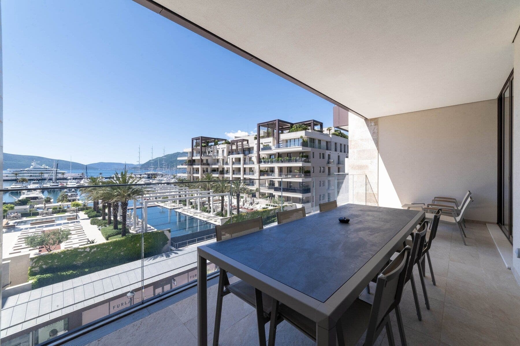 Elena 3bdr Deniz Manzaralı Daire, Tivat, Porto Montenegro — 23 fotoğraftan 2.