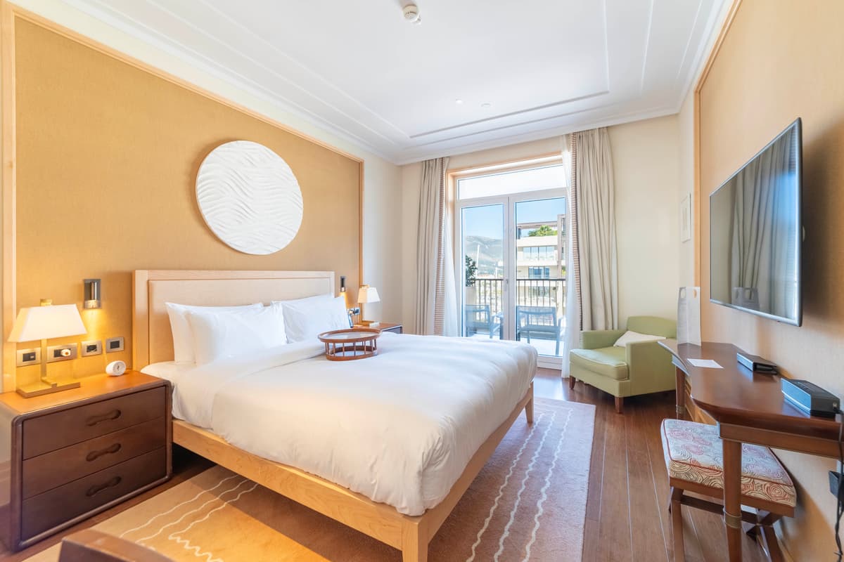 Апартаменты с 3 спальнями Waterfront Aqua, Тиват, Порто Черногория — фото 13 из 20