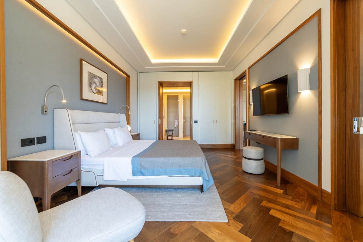 Elena Deniz Manzaralı 1bdr Daire, Tivat, Porto Montenegro — 18 fotoğraftan 9.