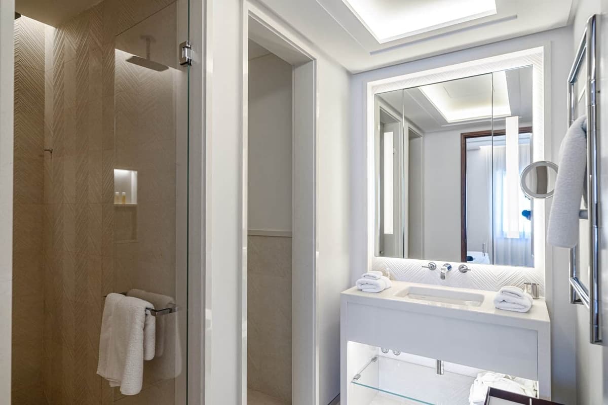 Kiralık lüks tek yatak odalı daire Elena, Tivat, Porto Montenegro — 14 fotoğraftan 9.