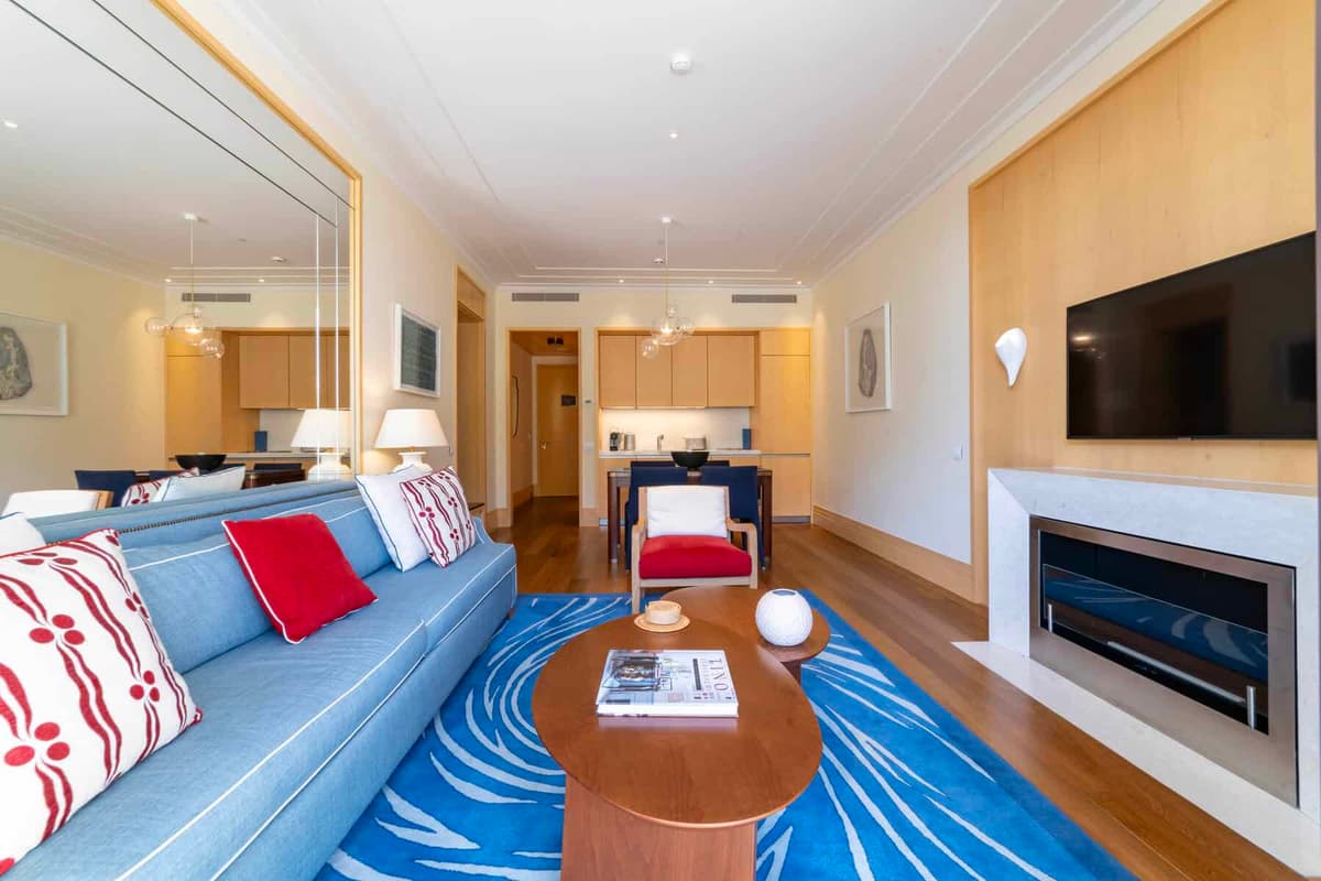 Baia 1bdr Havuz Kenarı Daire, Tivat, Porto Montenegro — 13 fotoğraftan 4.