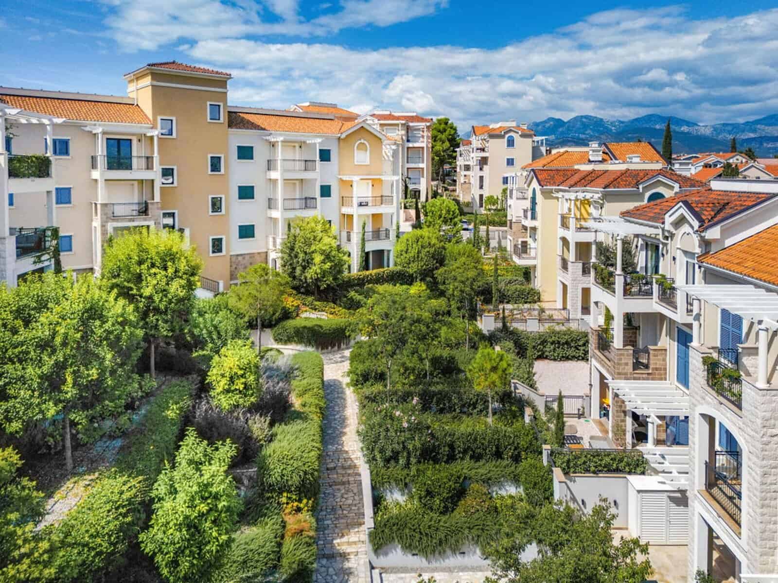 Yeni 1 yatak odalı Daire, Lustica Bay Centrale, Tivat, Lustica Körfezi — 11 fotoğraftan 8.