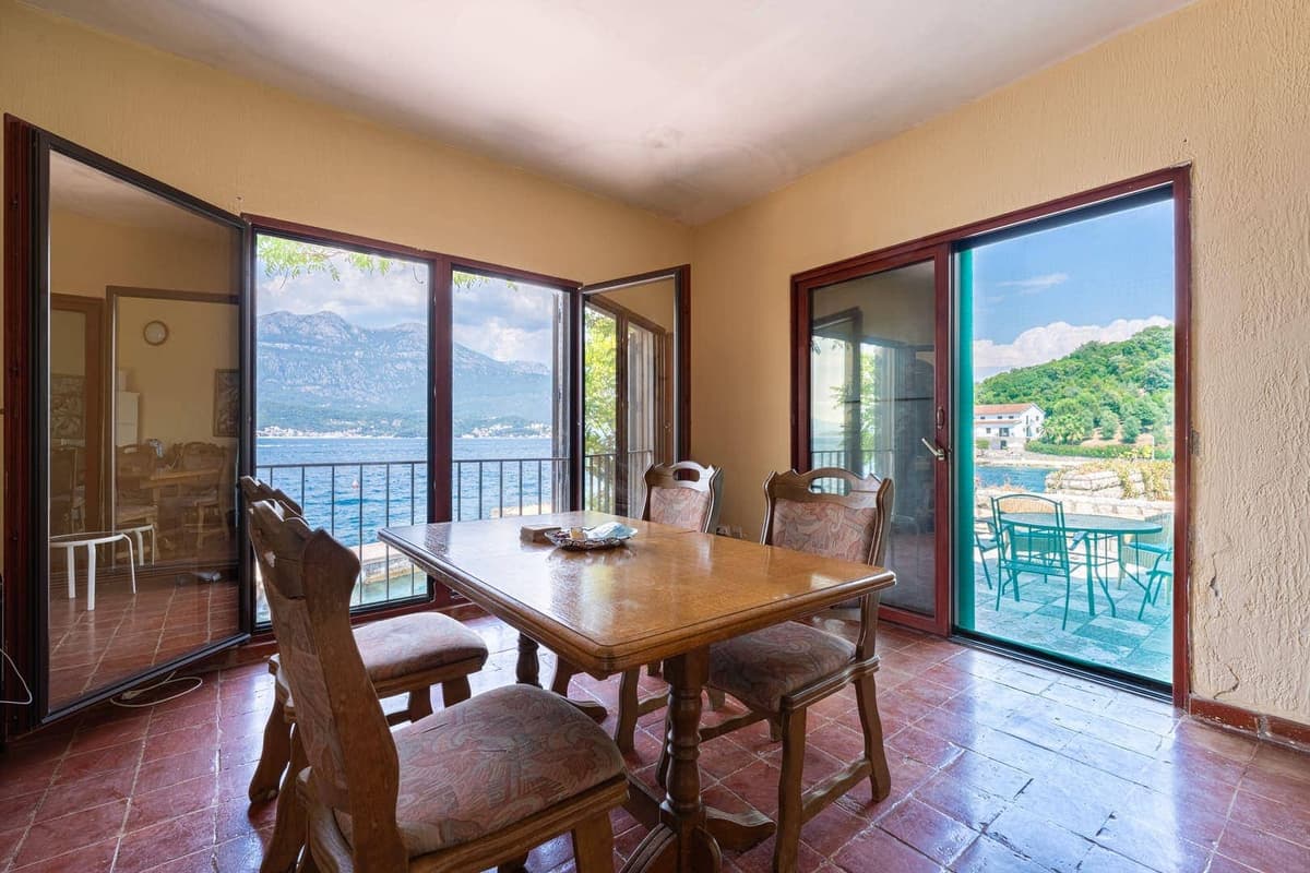 Otantik Su Kenarı Taş Villa, Rose, Herceg Novi, Rose — 12 fotoğraftan 6.