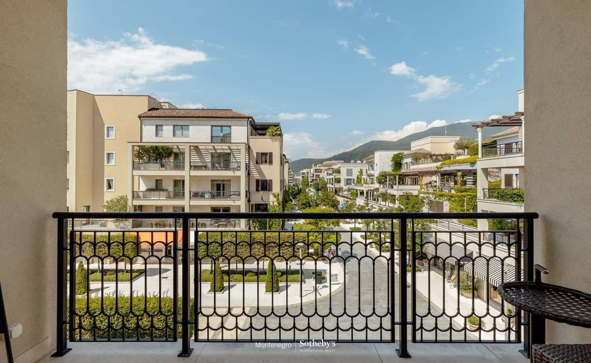 Ksenija binasında kiralık tek yatak odalı daire, Tivat, Porto Montenegro — 19 fotoğraftan 11.