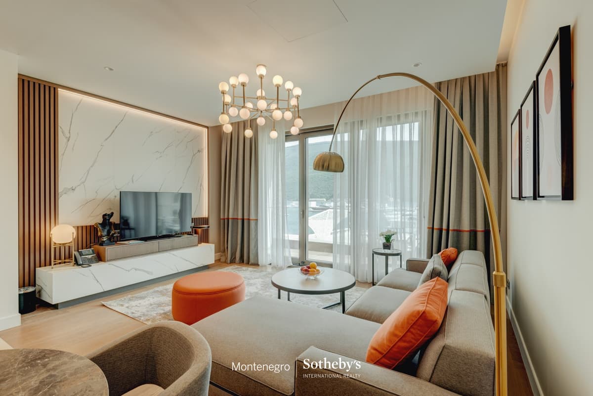 Portonovi Tek Yatak Odalı Marina Manzaralı Daire, Herceg Novi, Portonovi — 16 fotoğraftan 7.