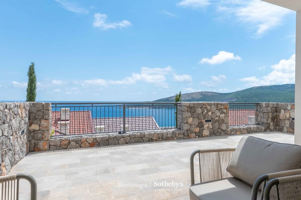 Люксовые апартаменты с 1 спальней, Marina Village, Луштица Бэй, Тиват, залив Луштица