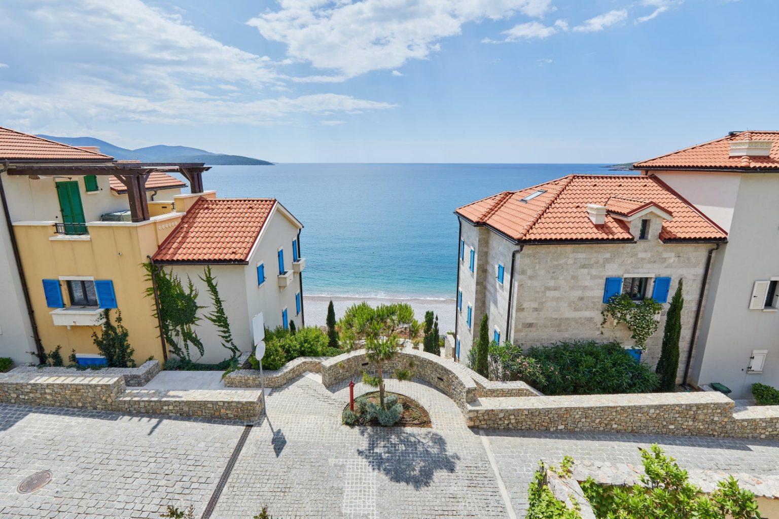 Lavanda Apartment, Lustica Bay