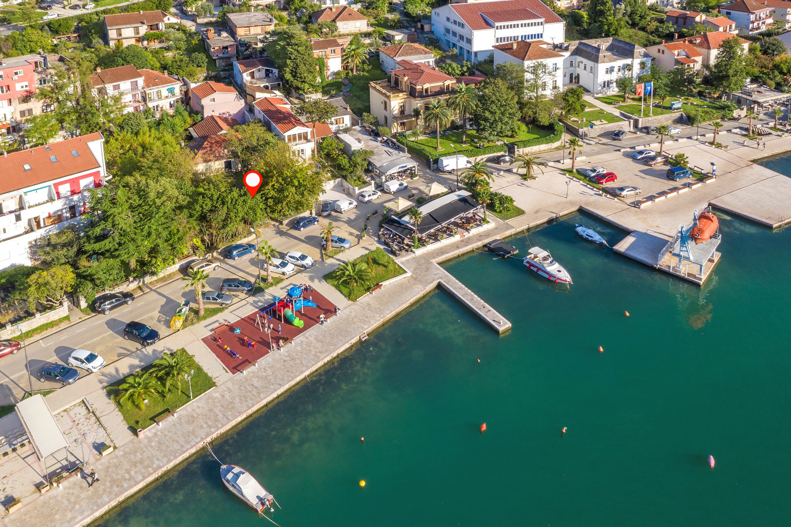 Waterfront land in Dobrota