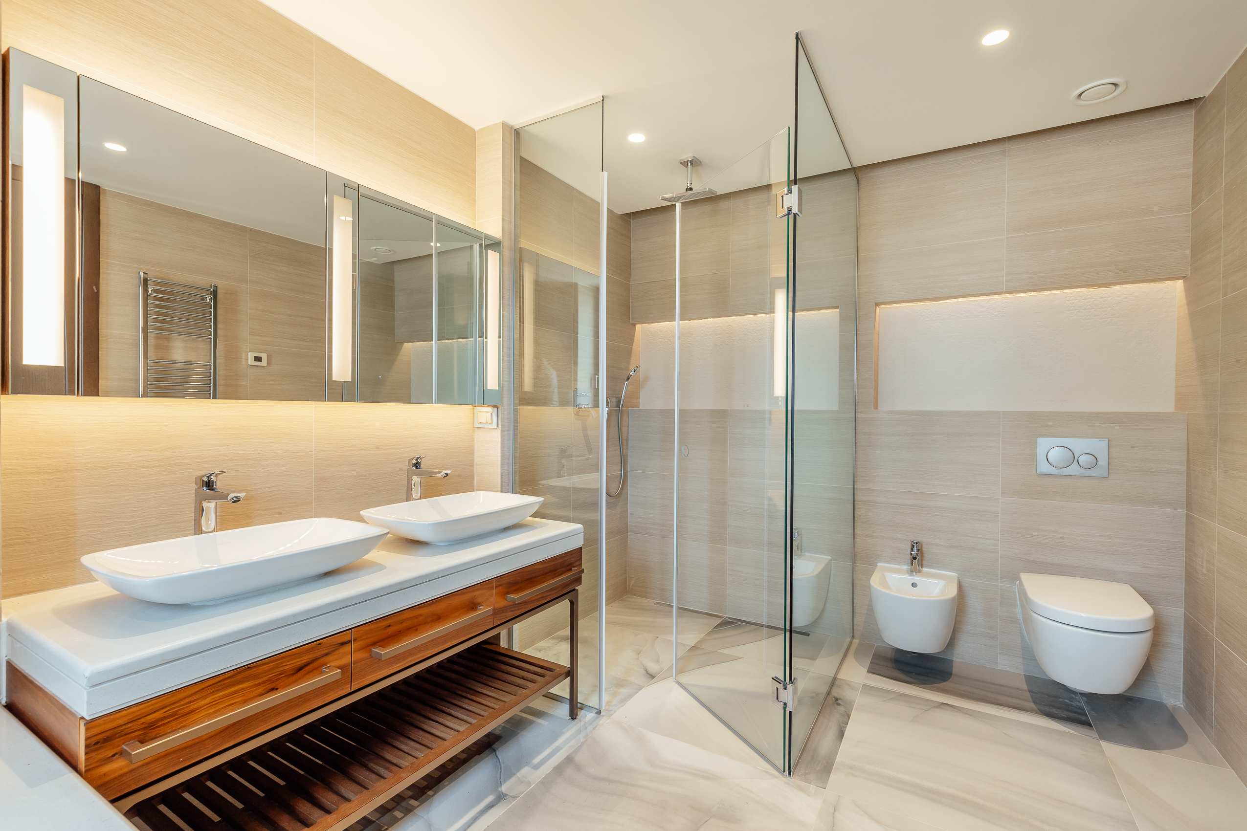 Villa de 9 habitaciones 578 m² Kumbor, Montenegro