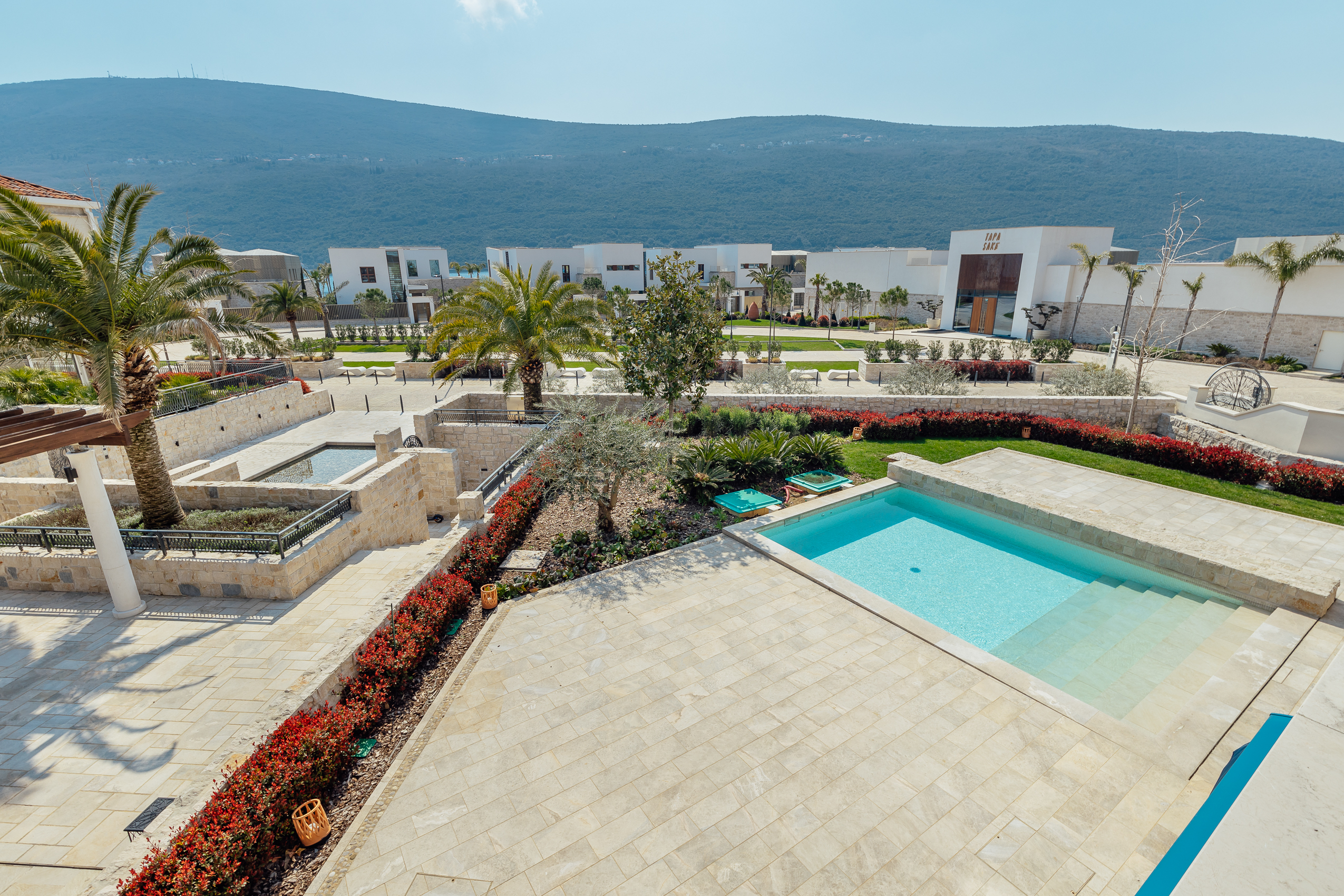 Villa de 9 habitaciones 578 m² Kumbor, Montenegro
