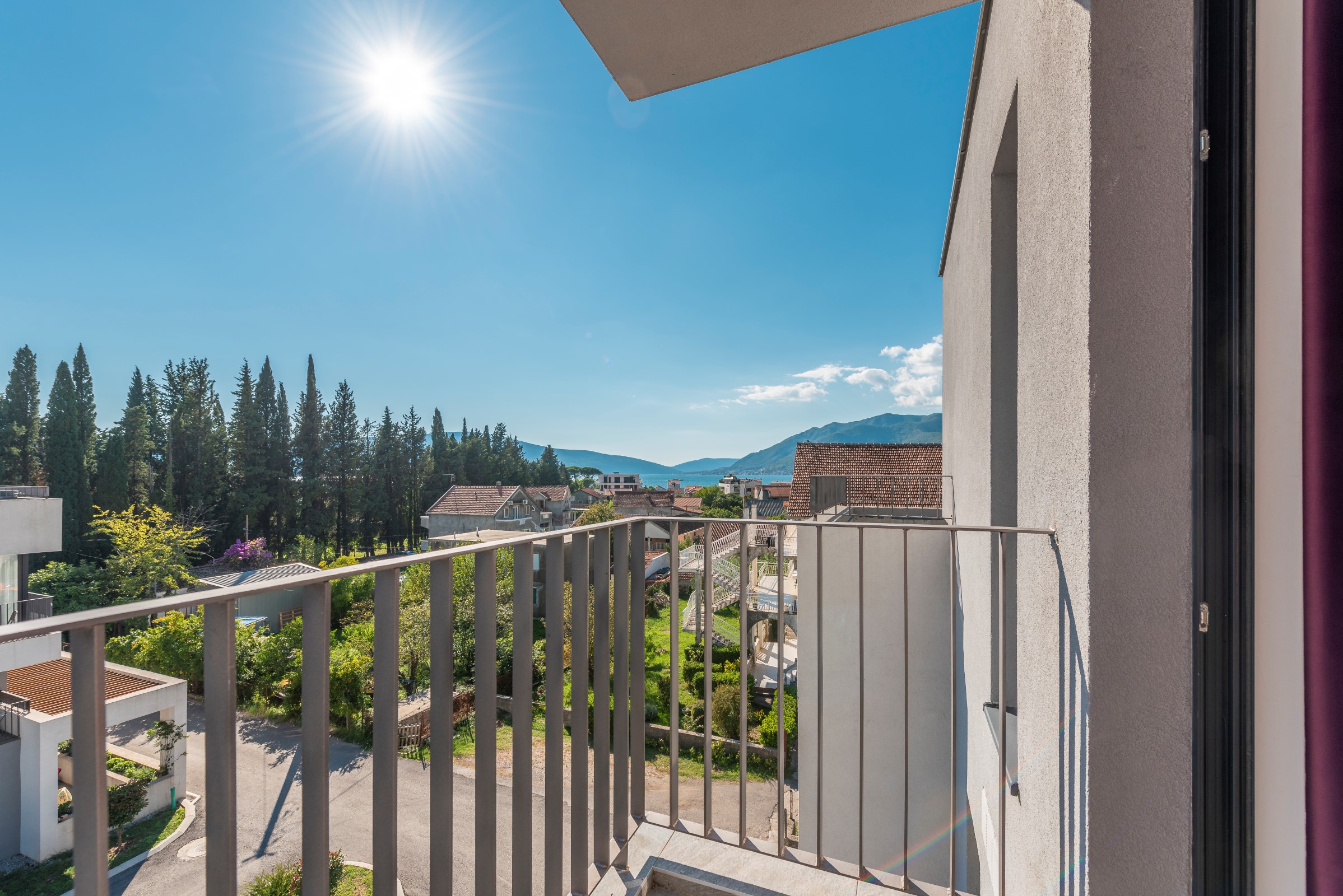 2 bedroom apartment 110 m² Donja Lastva, Montenegro