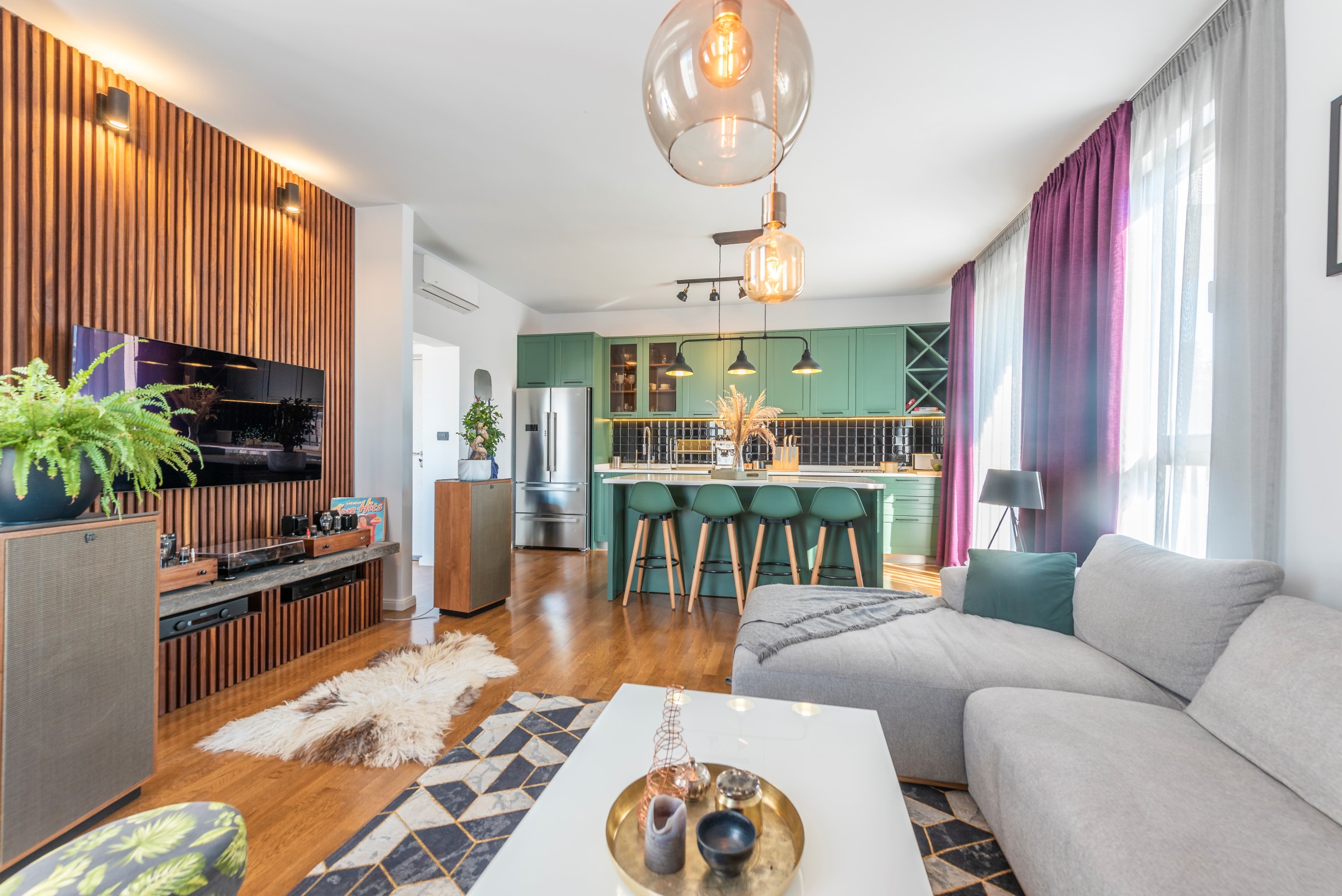 2 bedroom apartment 110 m² Donja Lastva, Montenegro