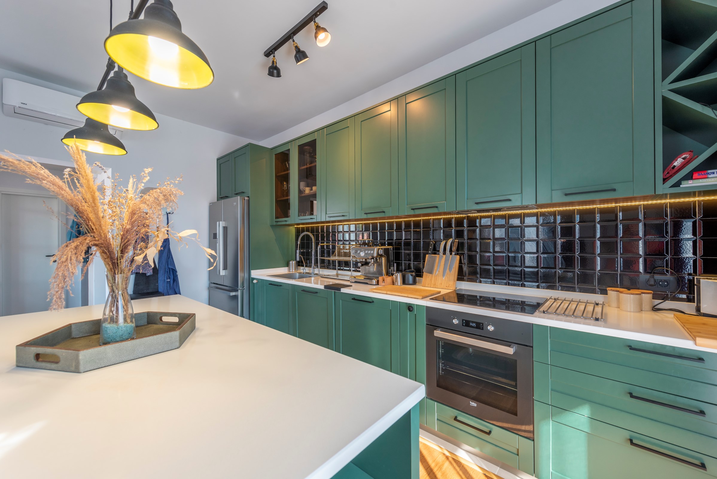 2 bedroom apartment 110 m² Donja Lastva, Montenegro