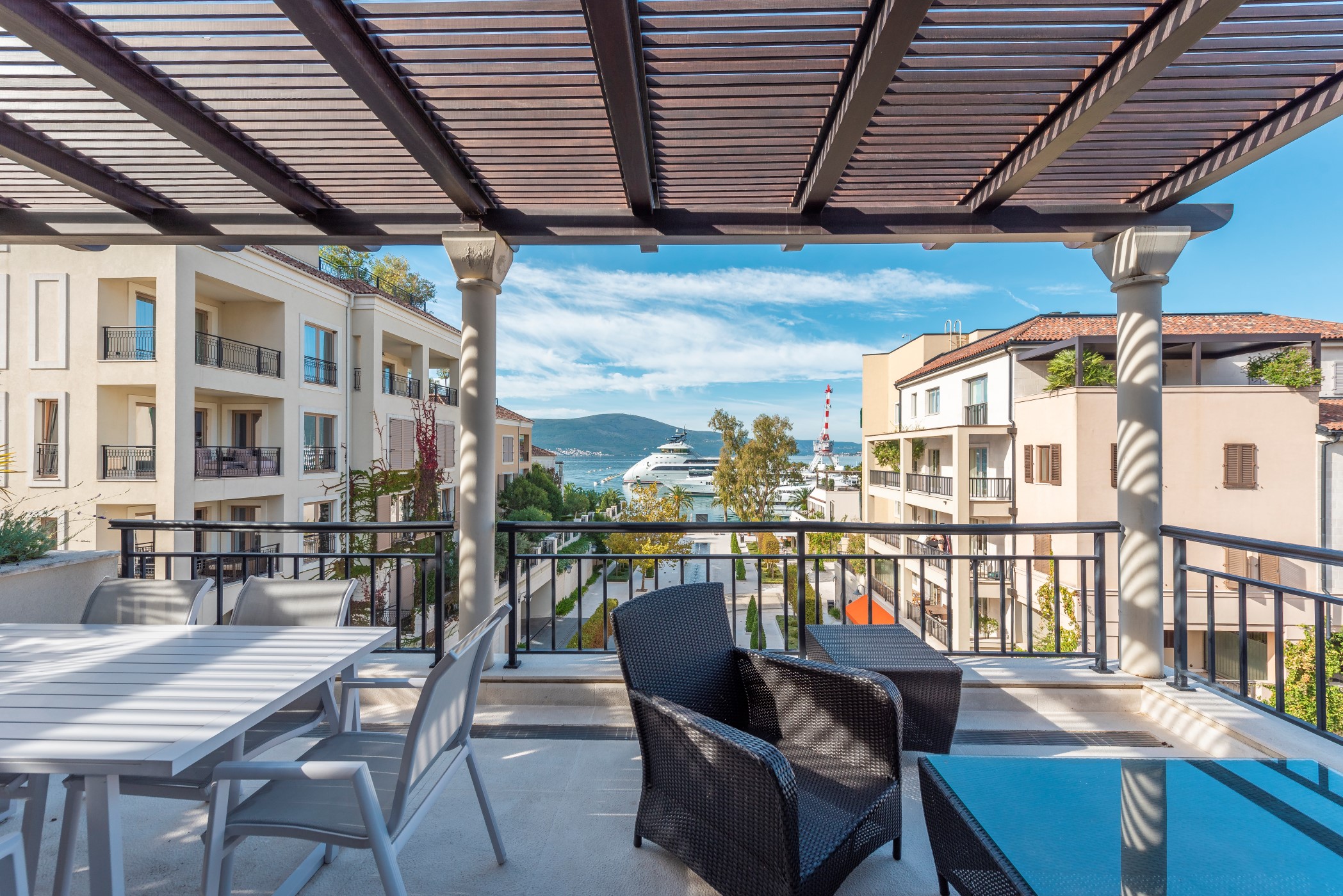 Apartamento 4 habitaciones 247 m² Montenegro, Montenegro