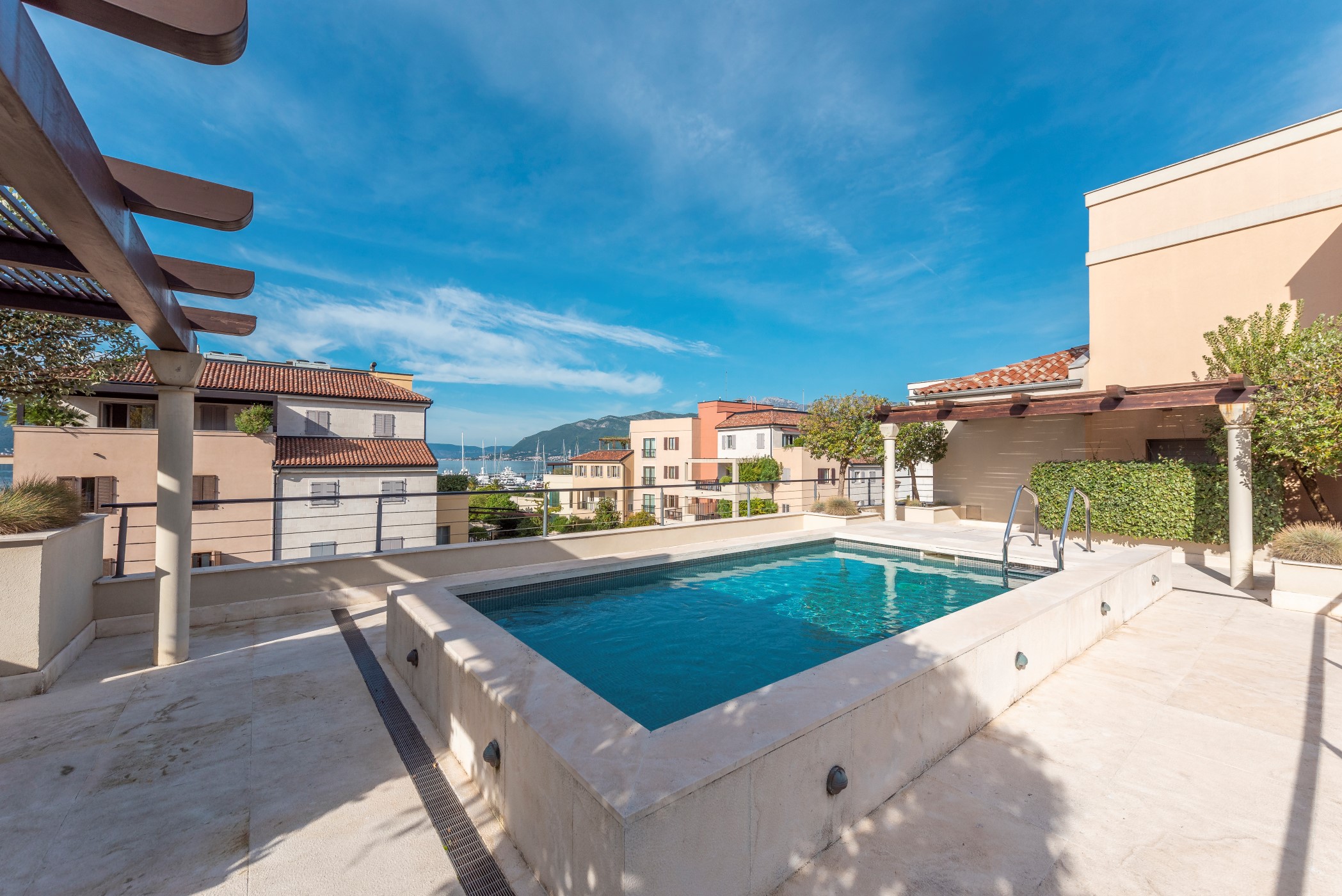 Apartamento 4 habitaciones 247 m² Montenegro, Montenegro