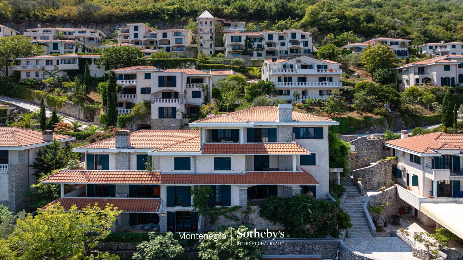 Kostanjica Two Bedroom Apartment