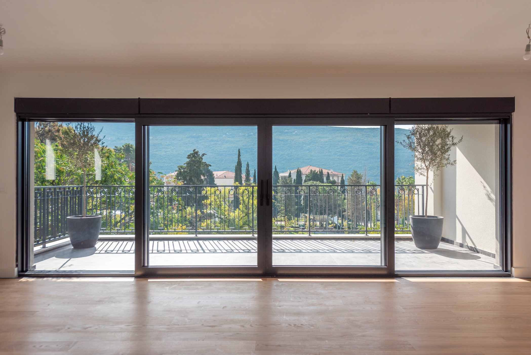Mieszkanie 3 pokoi 91 m² Kumbor, Czarnogóra