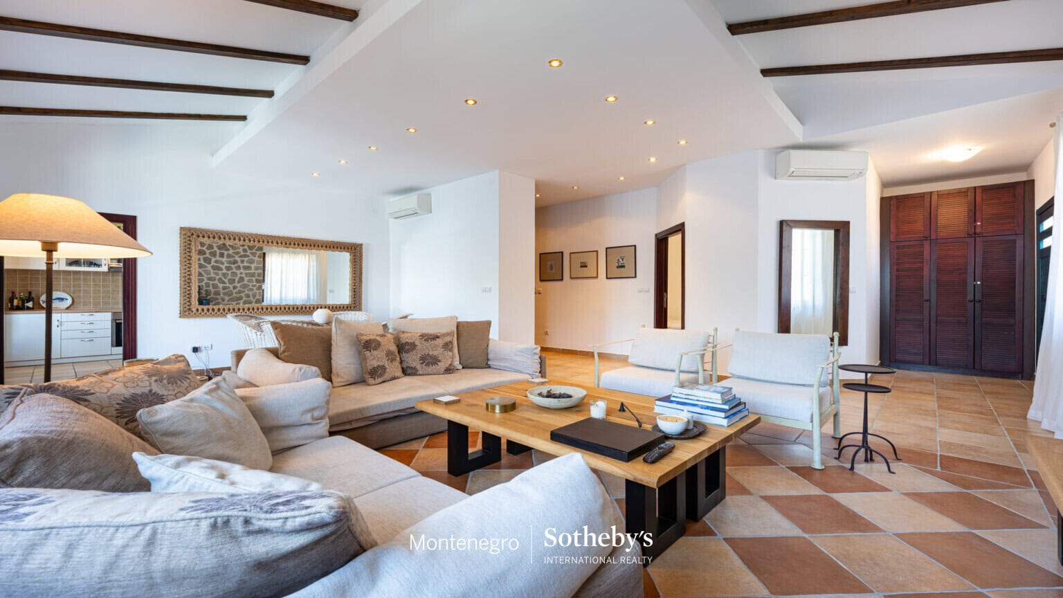 Kostanjica Two Bedroom Apartment